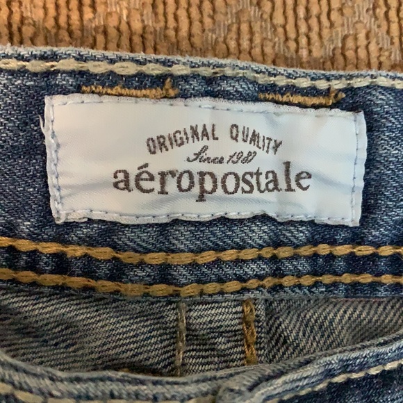 Aeropostale Bermuda Shorts, Size 1/2 - Picture 5 of 7